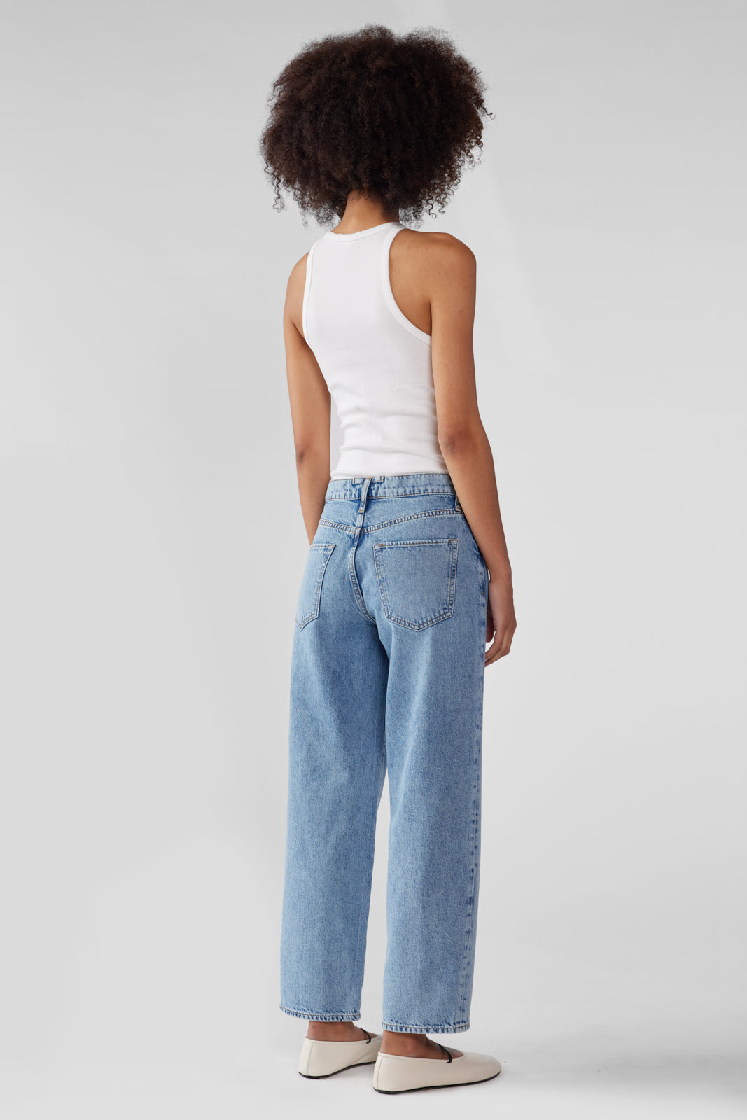 Kelly Mid-rise Cropped Straight Leg - Prime Indigo