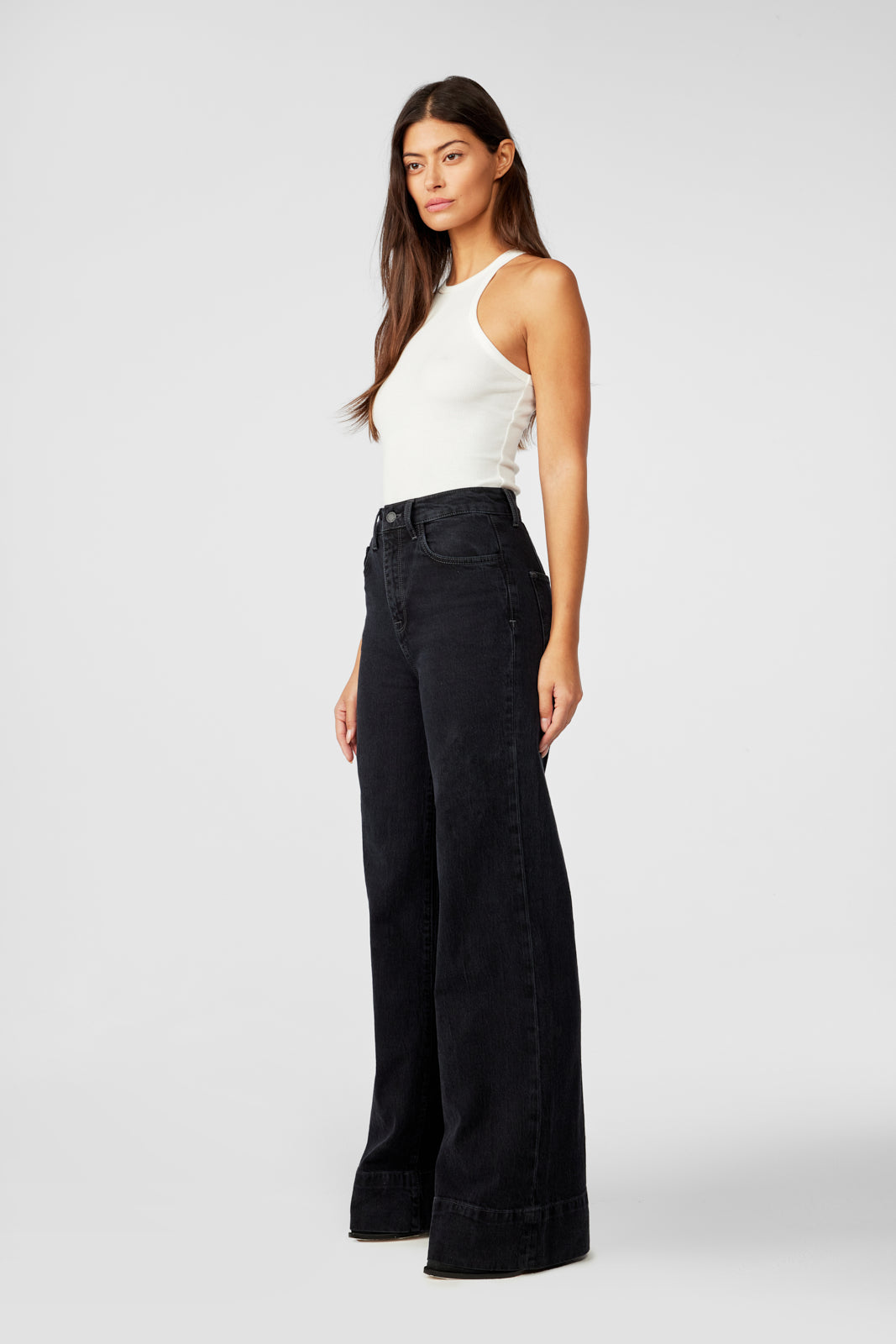 Ms. Onassis V-High Rise Wide Leg Jean - Loved Black